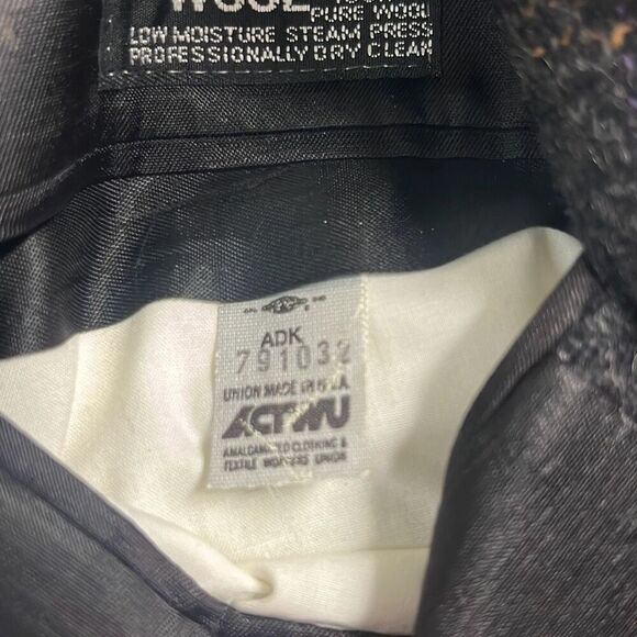 Pierre Cardin 42R Vintage 100% Wool Blazer Jacket Gray Windowpane Two Button - Picture 11 of 14